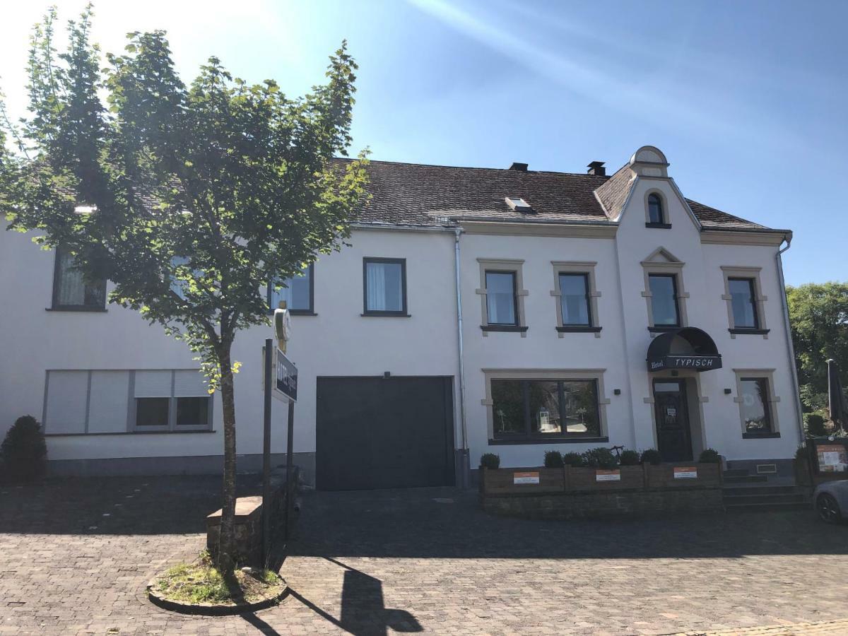 Hotel Brasserie Typisch Kell am See Exteriör bild